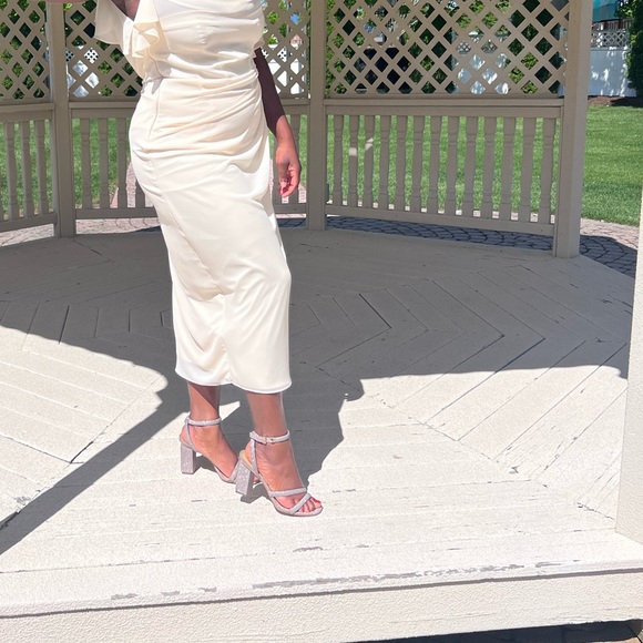 Michael Kors Heels - Picture 4 of 10